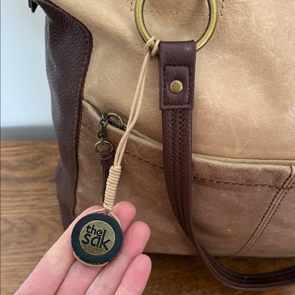 The Sak Iris Two-toned Leather Tote Bag Brown Tan Color Block - Picture 3 of 13